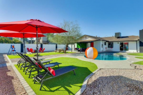 Outdoor Patio Oasis Group Getaway in Tempe